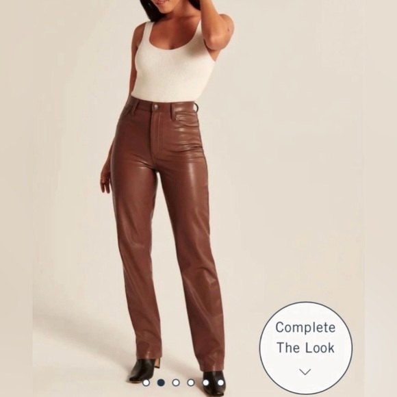 Abercrombie & Fitch Curve Love Criss-Cross Waist
Vegan Leather 90s Straight 22 - Picture 2 of 13